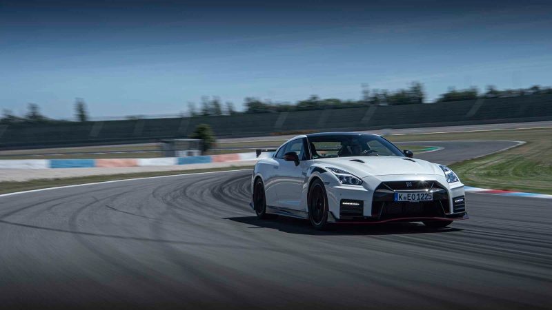 2020 Nissan GT-R NISMO inspired by its GT3 racing sibling